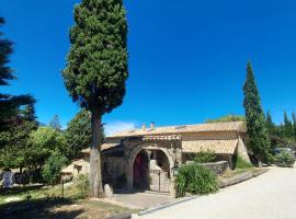 Mas de Reilhanette, Hotel in Montbrun-les-Bains