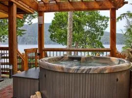 Oceanfront Suite with Hot Tub - No Pets - Sleep 4