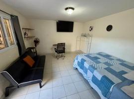 Apartamento Miraflores Mall Cascadas y Plaza Miraflores, hotel din Tegucigalpa