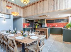 5 Bed in Bwlch oc-p32273, khách sạn ở Bwlch