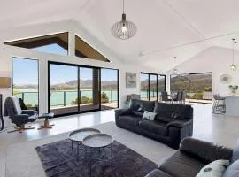 Whangaroa Casa Roca House