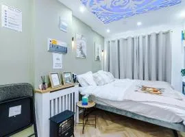 Preston Luxe Suite - Elegant 1-Bed Retreat with Parking by Parydise Properties - Sleeps 2