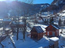 Villat Rugovë, Hotel in Boge