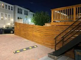 The Serene Spring House Retreat - B