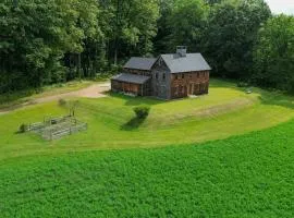 Copper Kettle Farm by AvantStay