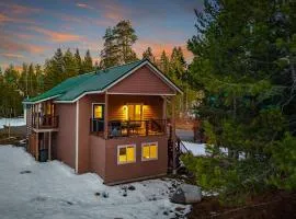 Mountain Retreat - Sleeps 7 - Canoe - Fireplace
