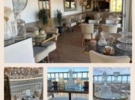 Hôtel de la Plage, hotel a Narbona