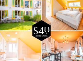 Boutiquehotel Caravella Velden by S4Y, hotel sa Velden am Wörthersee