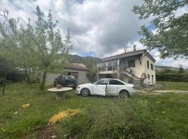 Maison DARDECH, hotel i Rochemaure