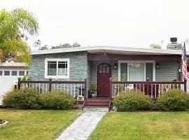 Getaway Beach Bungalow - Kid and Pet Friendly