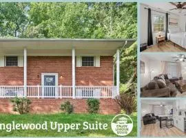 The Tanglewood Upper Suite