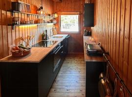 Family-Friendly Holiday Home On Scenic Orø, hotel di Holbaek