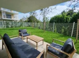 BA Apartment with free garage parking and garden