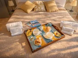 Molo Angioino Suites