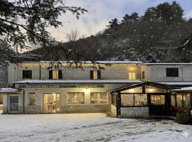 Hotel il Rifugio del Lupo scanno, khách sạn ở Scanno