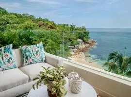 Private Beach Front with a Spectacular View