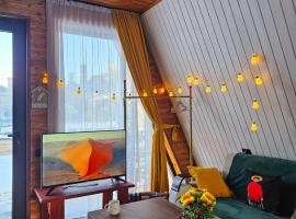 Viesnīca B&B Cottages Mestia Mestijā