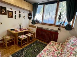 Cambra AGB, hotel a Campestrin