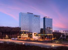 DoubleTree By Hilton Seoul Pangyo Residences, hótel í Seongnam
