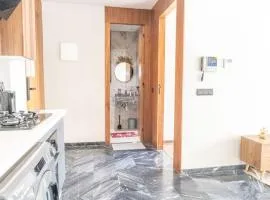 Super Summit Apartments Le Phenix