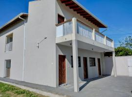 Ilha Comprida में, होटल Casa de Praia nova com estacionamento