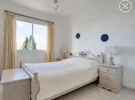 Newly Renovated Light House Beach 8 min