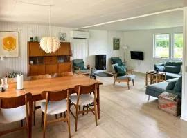 Newly Renovated Holiday Home Near Kelstrup Strand