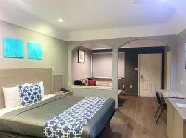 Island Suites Hobby Airport