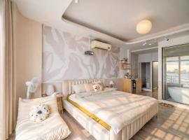 Aimee House Vũ Miên、ハノイのホテル