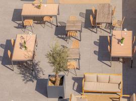 Novotel Suites Paris Montreuil Vincennes, хотел в Париж