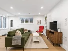 Brand-New Luxury 2BR Dunbar Suite