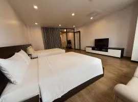 The Nova Hotel & Apartment