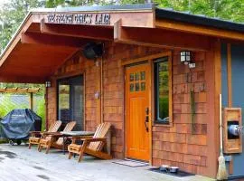 French Girl's Lair - Pet Friendly - Garden View