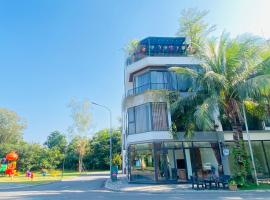 Green Villa - Flamingo Đại Lải Resort - Biệt thự góc 5PN, 3 mặt thoáng, cạnh công viên – hotel w mieście Phúc Yên