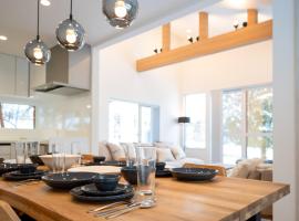 Grouse Lodge -5 mins to ski field by walk-, hotel di Furano