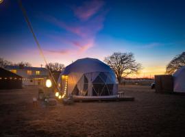 Thackerville में, होटल The Connect Resort near WinStar Casino