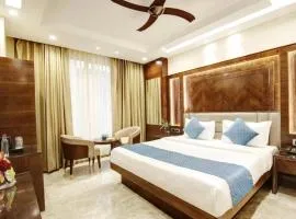 Hotel Airport Red Plaza - Near IGI Airport Delhi Free Airport Drop