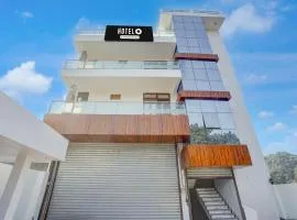 Hotel O Chandrika Devi Crossway Lucknow