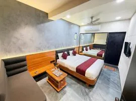 Hotel The Avanta - Gandhinagar