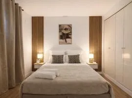 Douce Parenthèse - Appartement T2 Cosy avec Balcon, Élégant & Calme - Hyper centre ville de Montélimar - Gare de Montelimar à pied - Jardin public de Montélimar