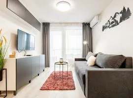 SkyFlat Bratislava-New Apartment near Airport Free Parking