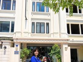 Gia Hưng Khang Hometel, khách sạn ở Hạ Long