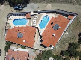 Villa Safir, golfhotelli kohteessa Sarigerme