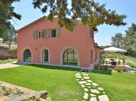 Apartment Azzurro- Cignella Resort Tuscany, hotel v destinaci Osteria Delle Noci