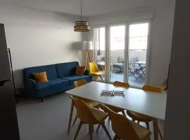 Iconic - Near Casino - Air Conditioned - Parking - Wifi