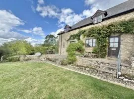 Wisteria Cottage