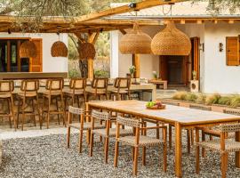 My Secret Mojo, Private Luxury Retreat Near the Beach, hotel a Città di Lefkada