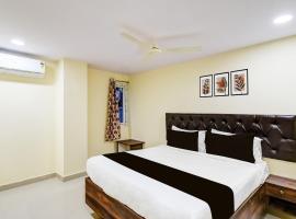Hotel O R Square NARSINGI โรงแรมในGundipet