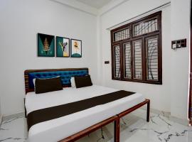 Hotel O by OYO Elysian, hotelli kohteessa Naini