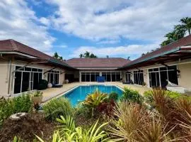 Luxury villa for rent